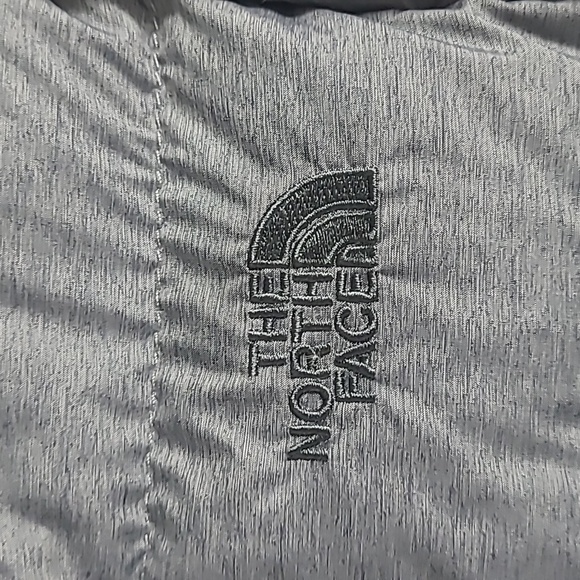 The North Face Women's Gray Puffer Jacket Size SP 550 - Picture 11 of 11